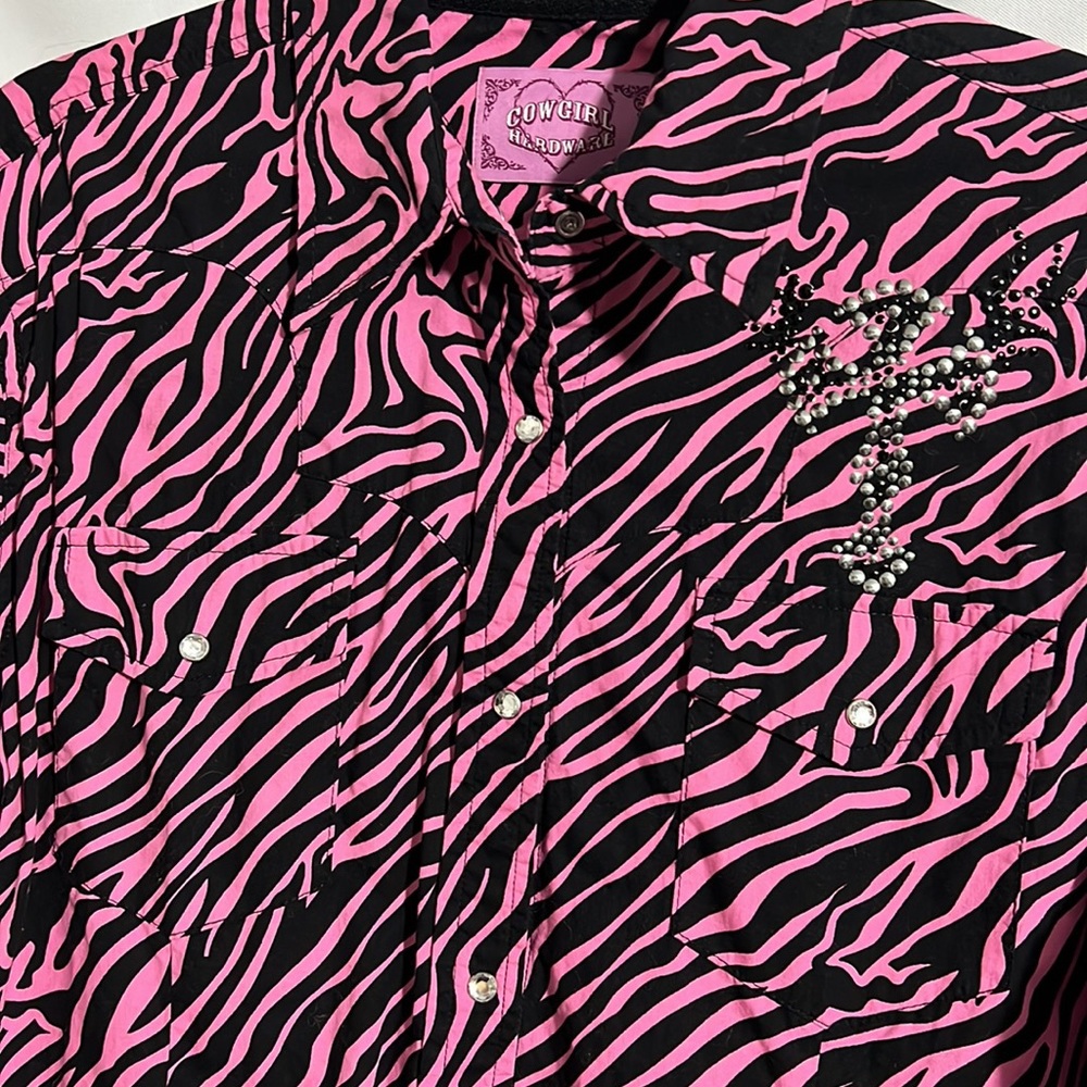 Cowgirl Hardware Shirt Large